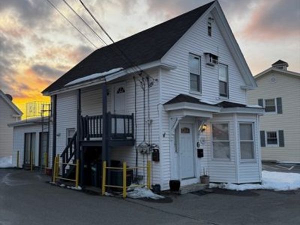 7 Wilson Street, Unit 2, Chelmsford, MA 01824