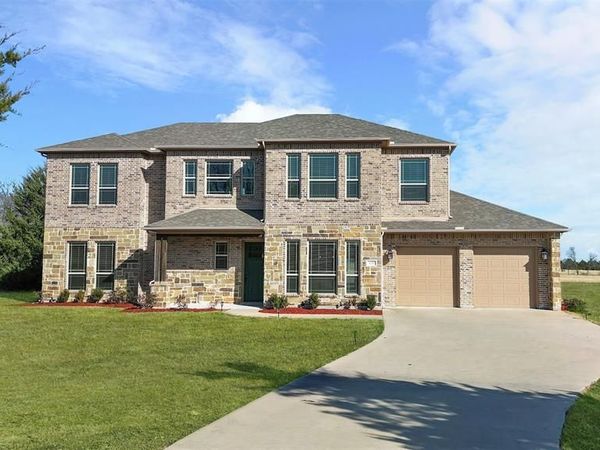 631 N King Road, Fate, TX 75189