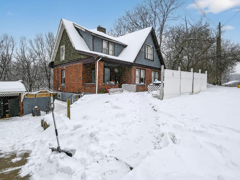 2163 Baltimore Avenue, Cincinnati, OH 45225 Photo 1