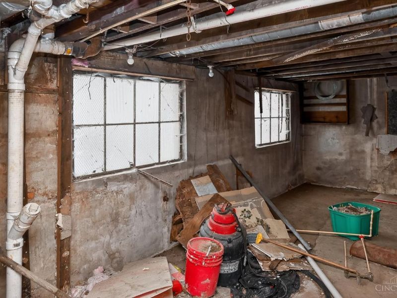 2163 Baltimore Avenue, Cincinnati, OH 45225 Photo 21