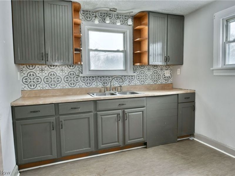 4035 W Market Street, Leavittsburg, OH 44430 Photo 20