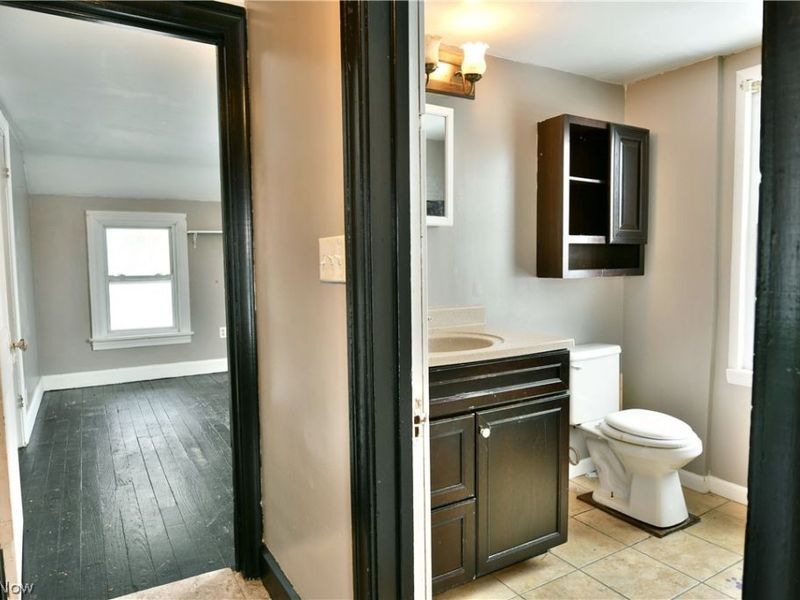 4035 W Market Street, Leavittsburg, OH 44430 Photo 25