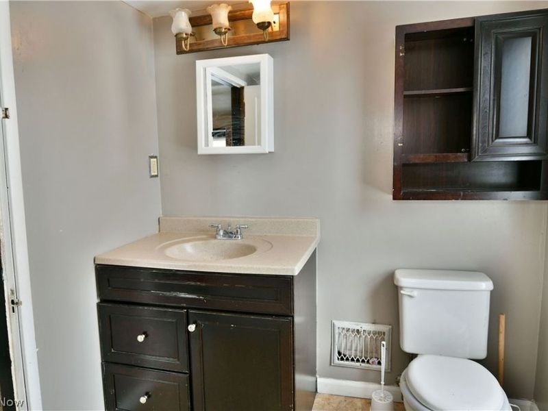 4035 W Market Street, Leavittsburg, OH 44430 Photo 28