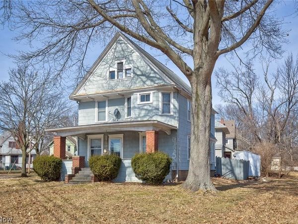 699 W Exchange Street, Akron, OH 44302