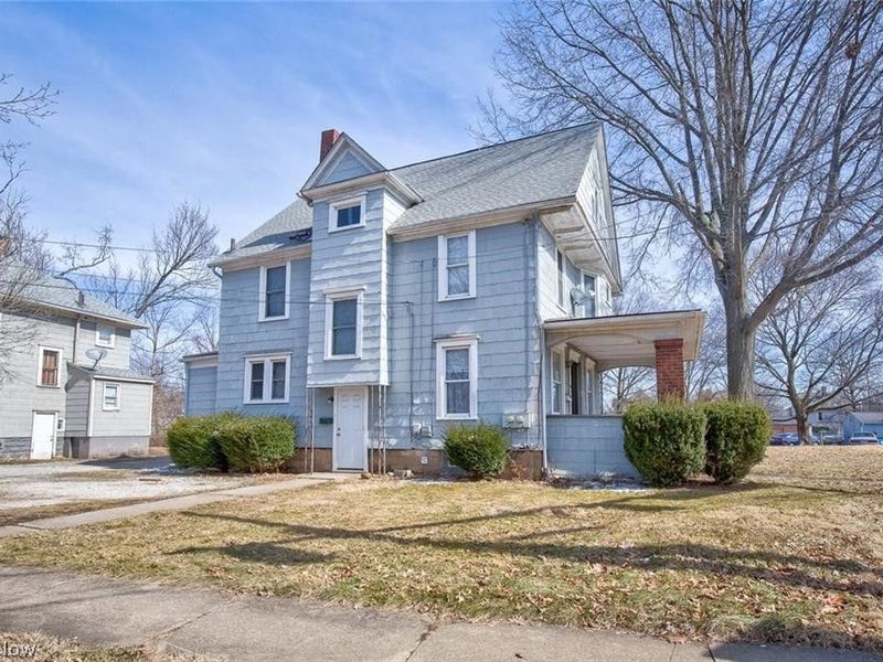 699 W Exchange Street, Akron, OH 44302 Photo 2