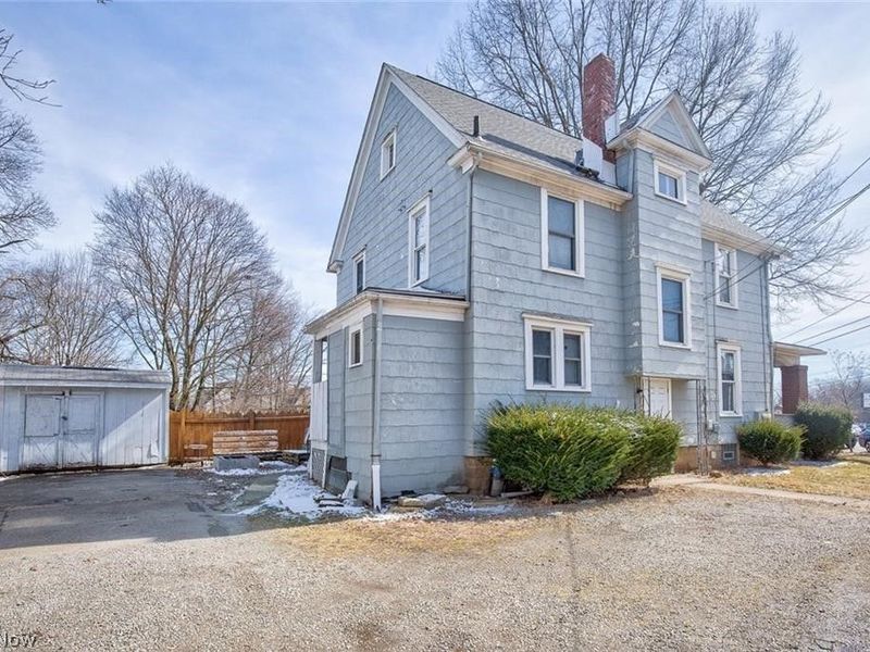 699 W Exchange Street, Akron, OH 44302 Photo 4