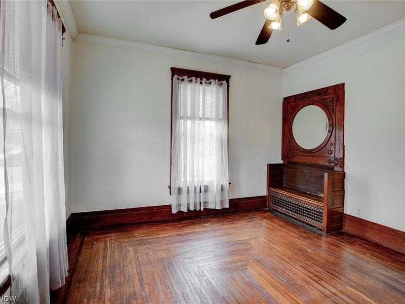 699 W Exchange Street, Akron, OH 44302 Photo 9