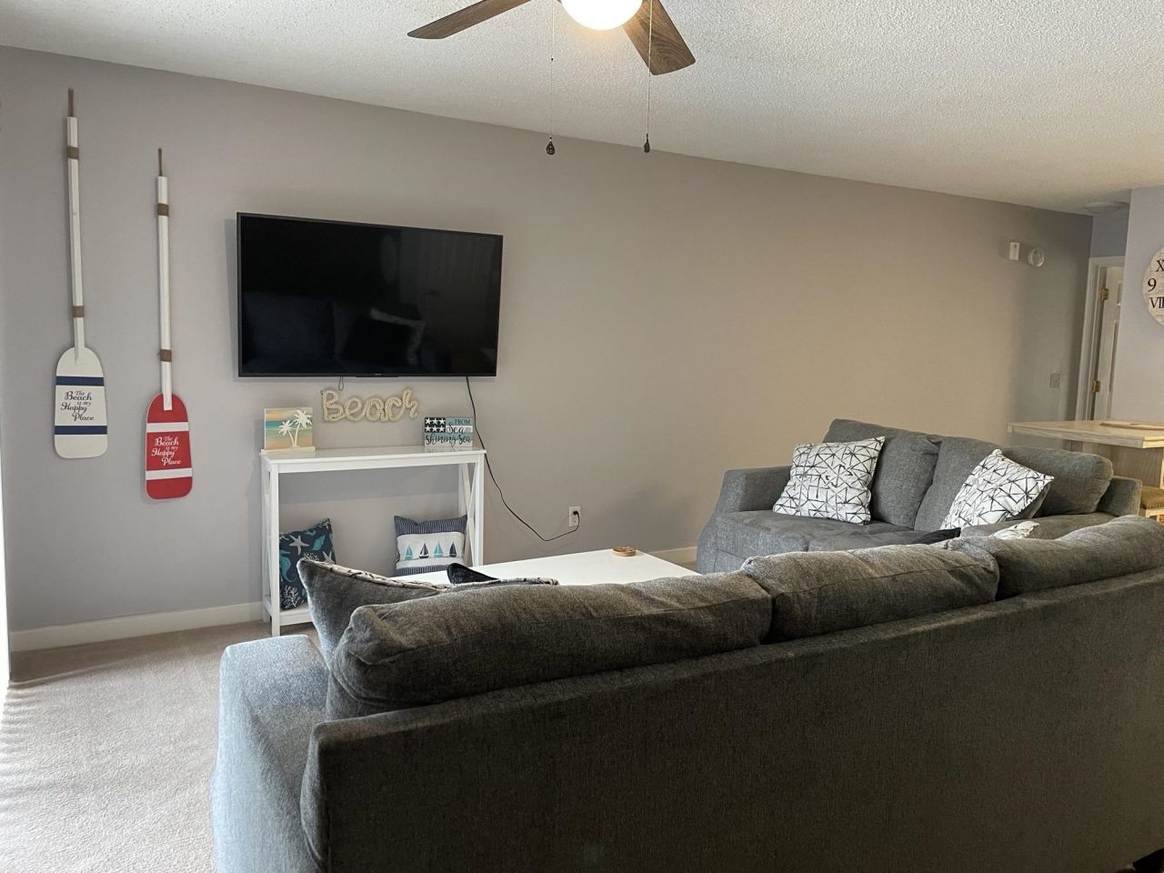 400 Cambridge C Cambridge Circle Photo 10