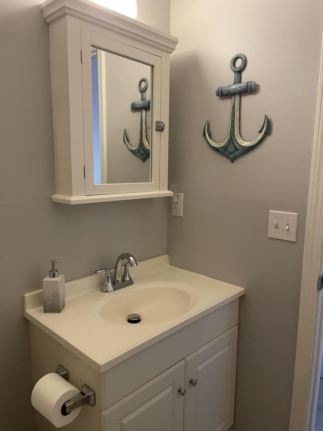 400 Cambridge C Cambridge Circle Photo 7