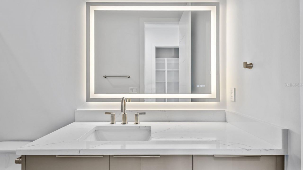 7821 3rd Avenue S, Saint Petersburg, FL 33707 Photo