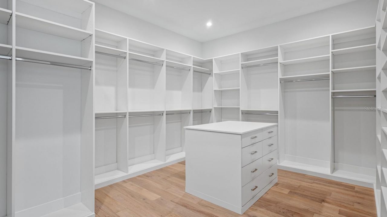 7821 3rd Avenue S, Saint Petersburg, FL 33707 Photo