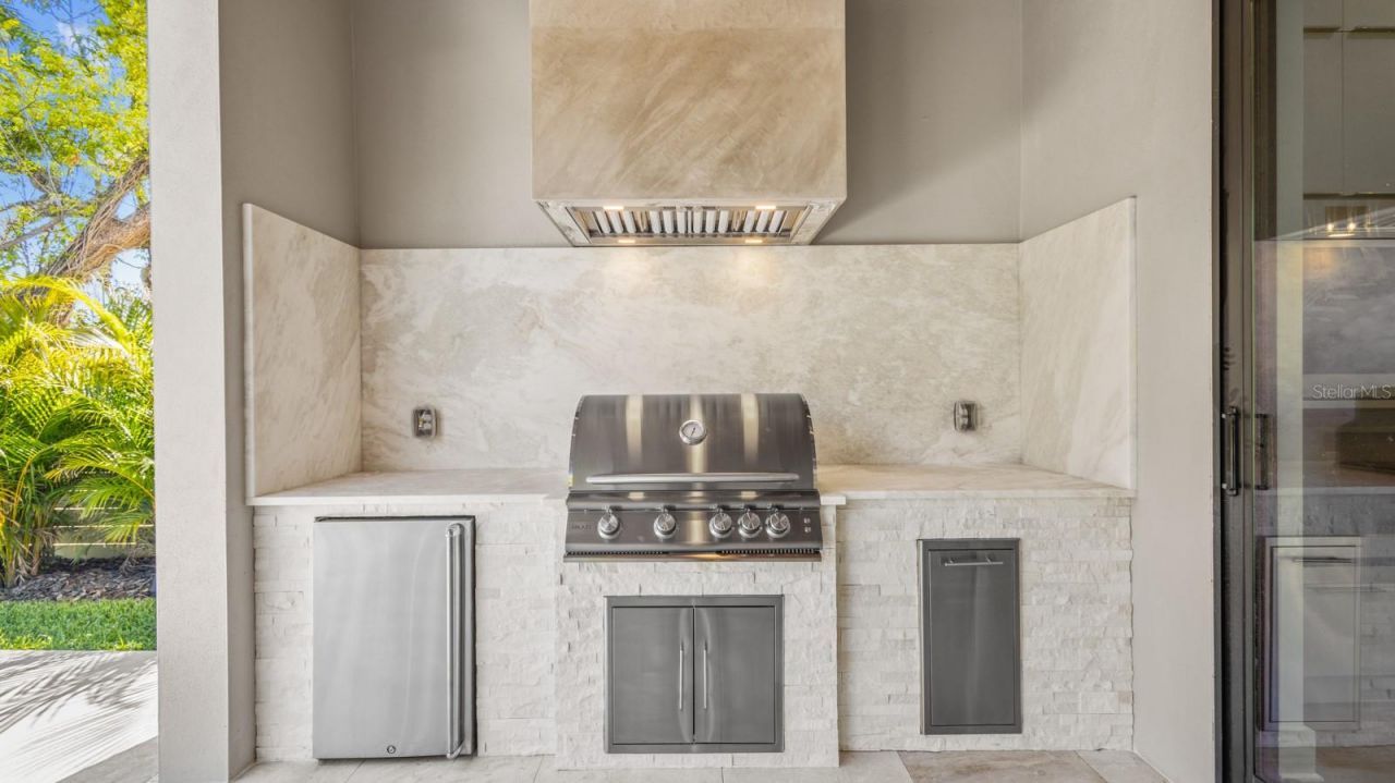 7821 3rd Avenue S, Saint Petersburg, FL 33707 Photo