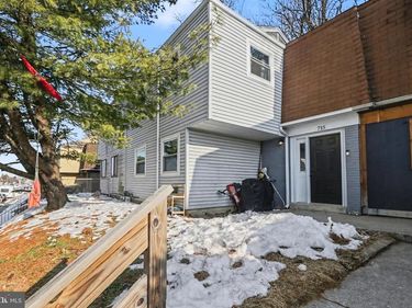 715 SAINT MARYS DRIVE, STEELTON, PA 17113