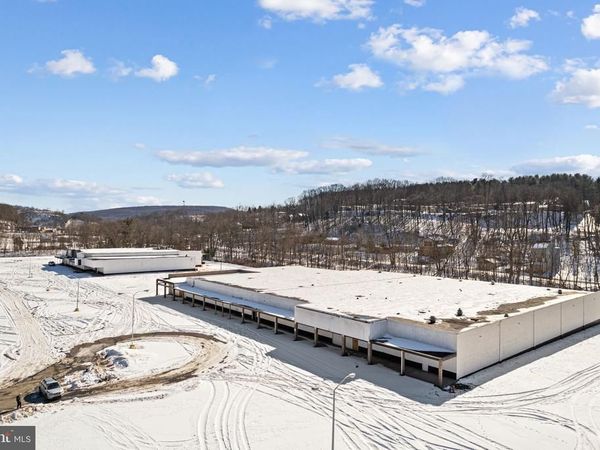 8674 STATE ROUTE 61, COAL TOWNSHIP, PA 17866