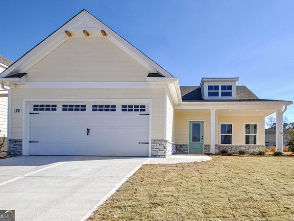 120 Redhaven Drive, Senoia, GA 30276