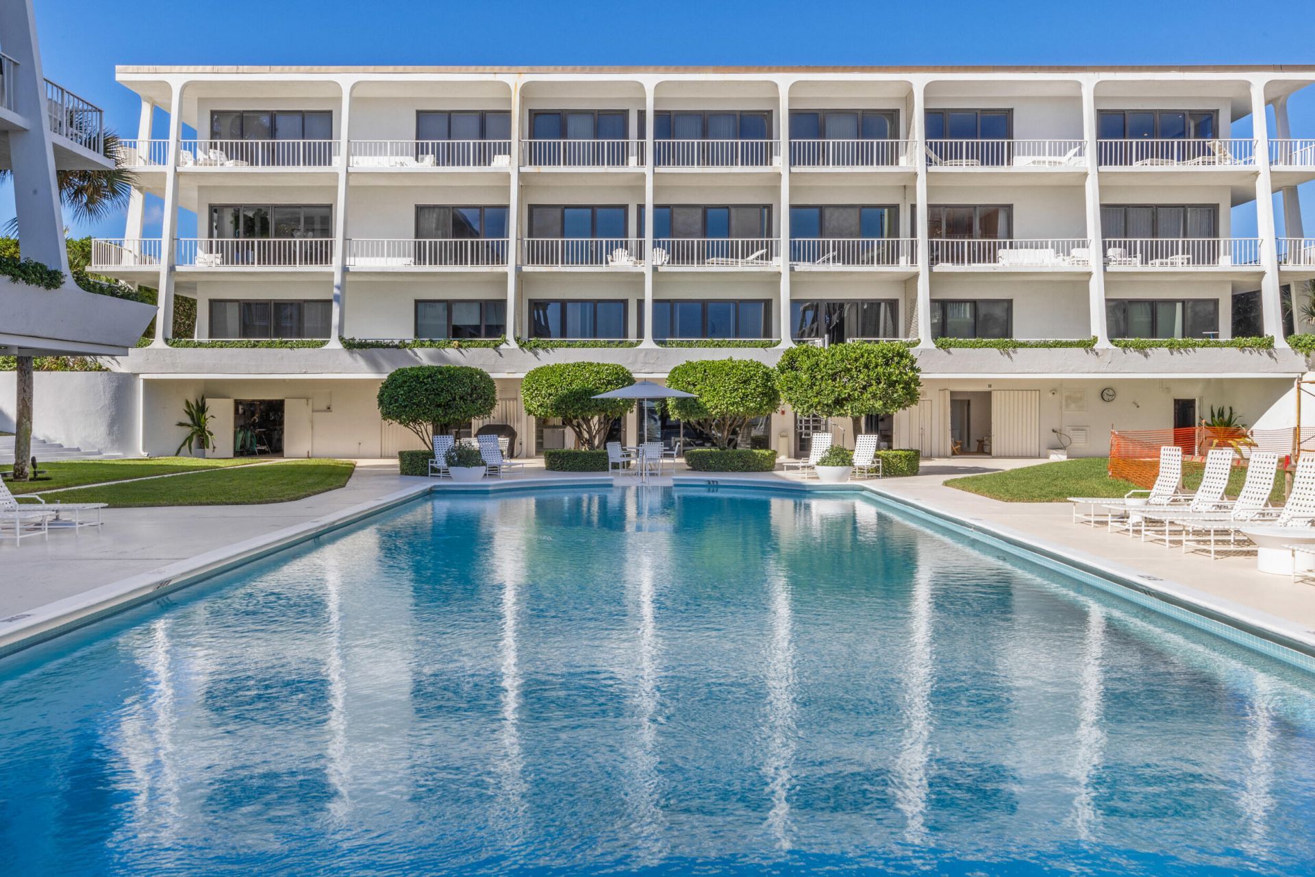 2275 S Ocean Boulevard, Unit 307a, Palm Beach, FL 33480 Photo