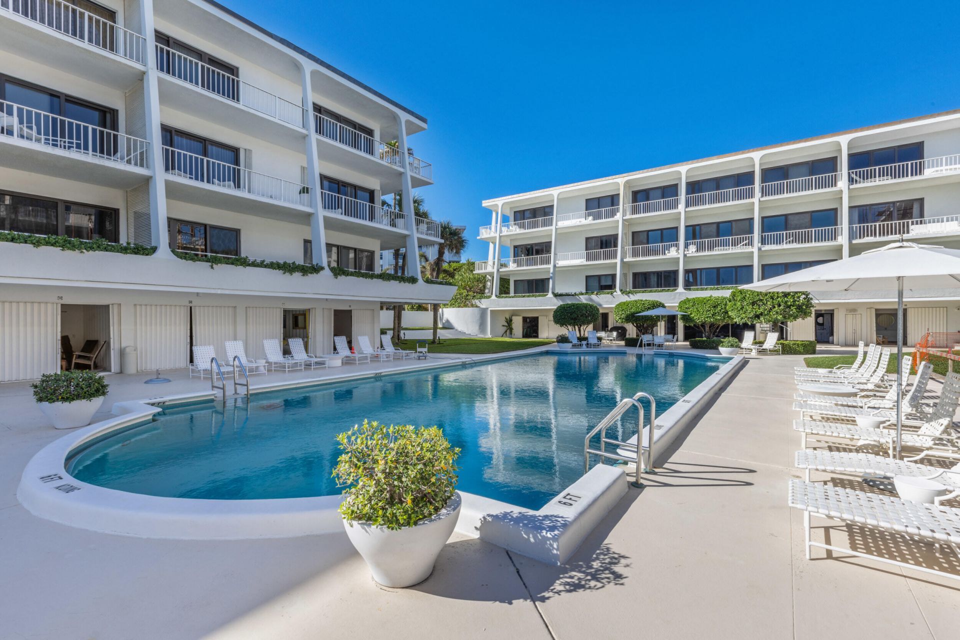 2275 S Ocean Boulevard, Unit 307a, Palm Beach, FL 33480 Photo