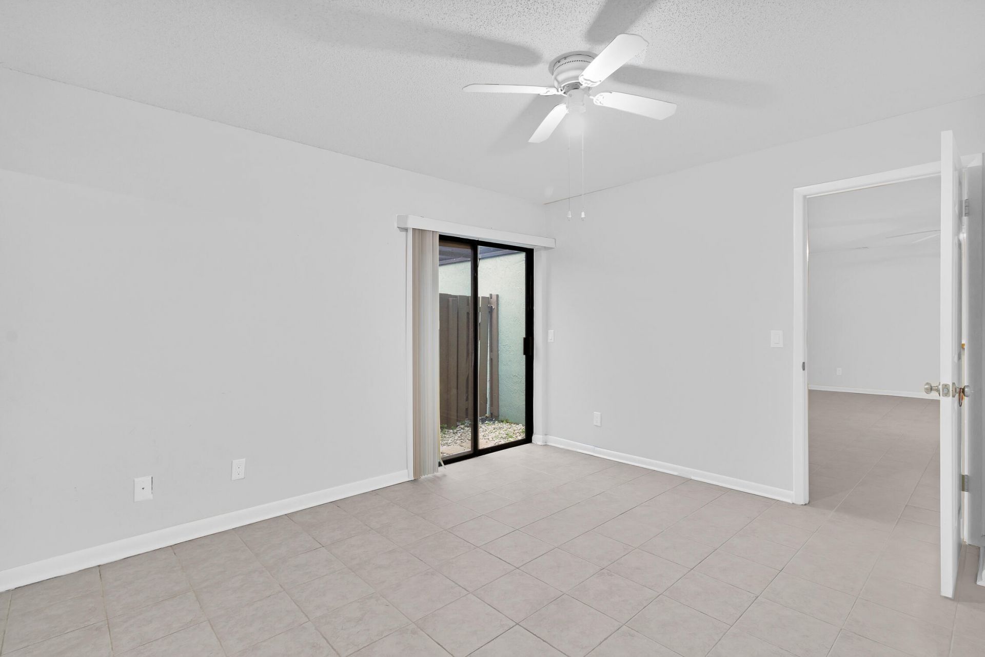 1136 Breezy Way, Unit 3b, Sebastian, FL 32958 Photo