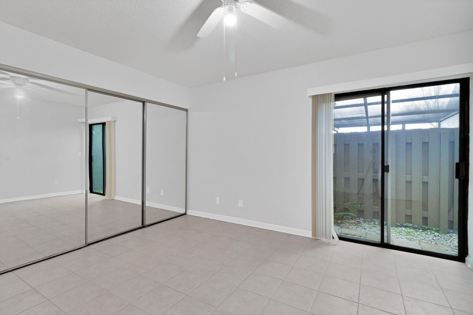 1136 Breezy Way, Unit 3b, Sebastian, FL 32958 Photo