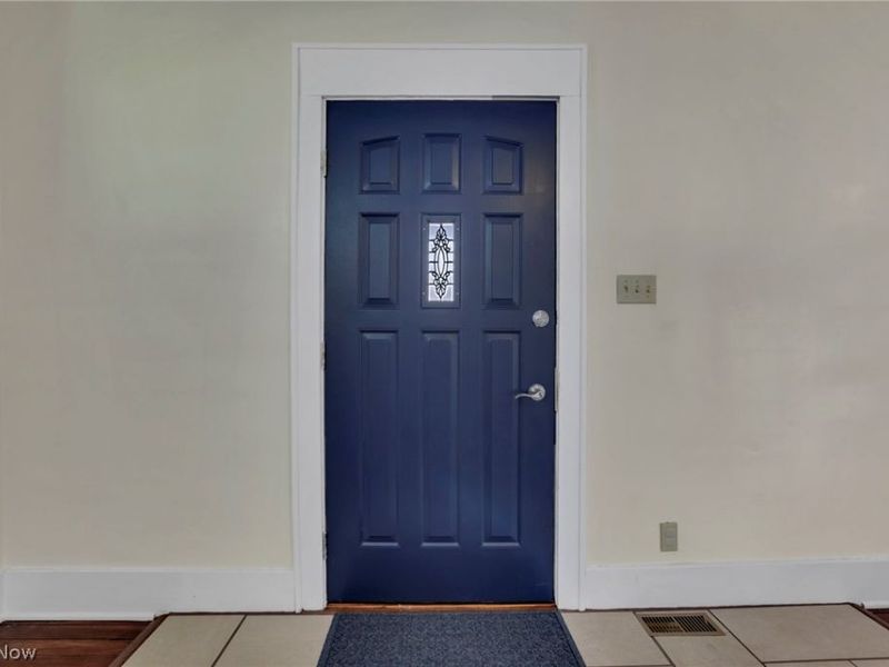 170 Thompson Avenue, New Concord, OH 43762 Photo 12