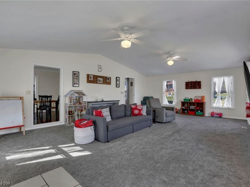 170 Thompson Avenue, New Concord, OH 43762 Photo 23