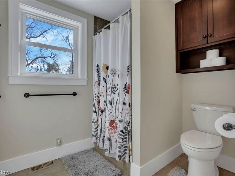 170 Thompson Avenue, New Concord, OH 43762 Photo 35