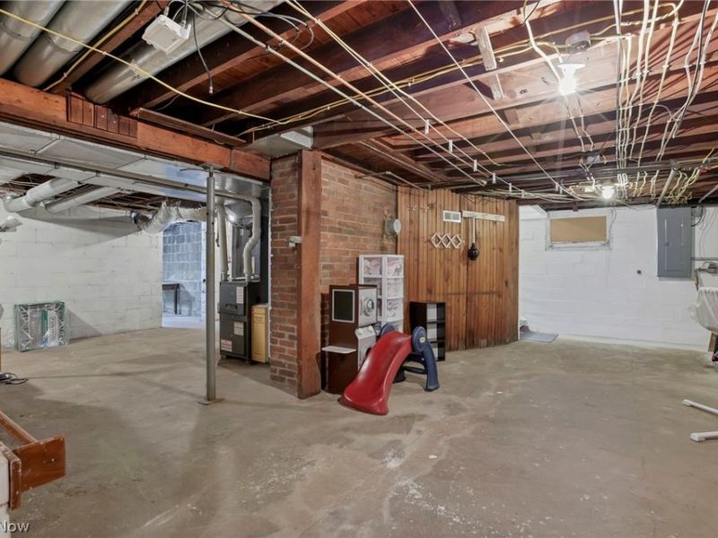 170 Thompson Avenue, New Concord, OH 43762 Photo 39