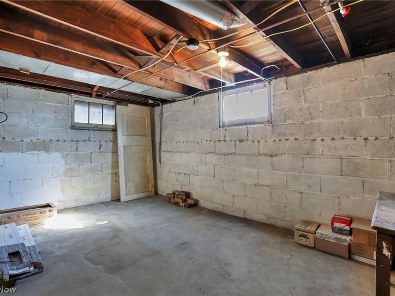 170 Thompson Avenue, New Concord, OH 43762 Photo 41