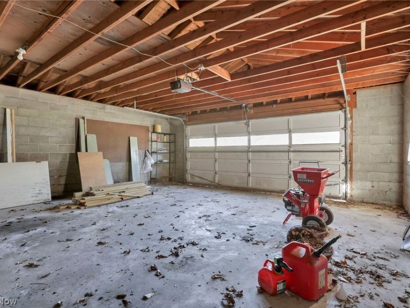 170 Thompson Avenue, New Concord, OH 43762 Photo 44