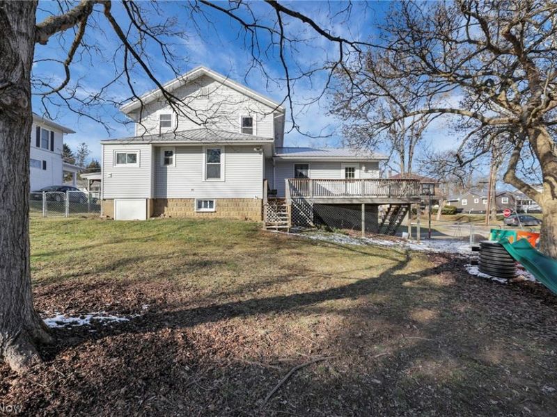 170 Thompson Avenue, New Concord, OH 43762 Photo 8