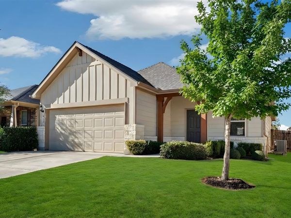 612 Reinhardt BLVD, Georgetown, TX 78626