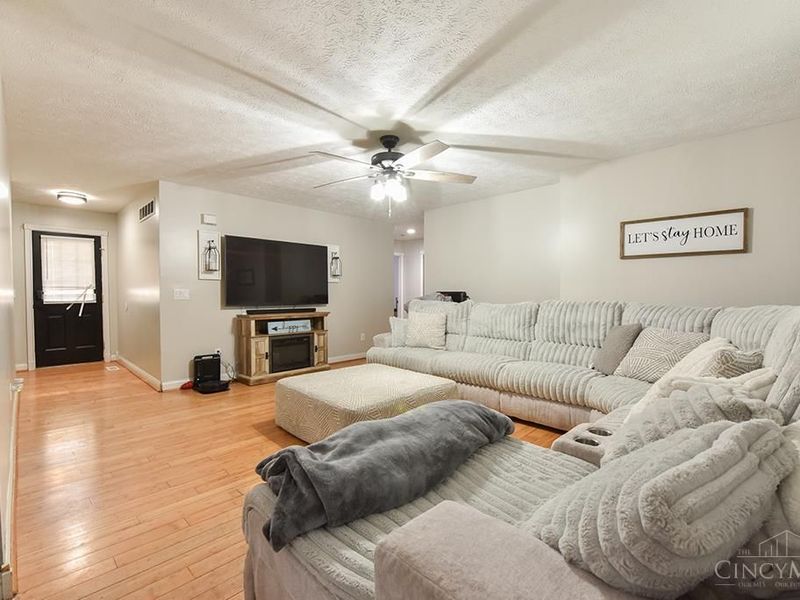 5589 Newton Road, Salem Twp, OH 45142 Photo 4