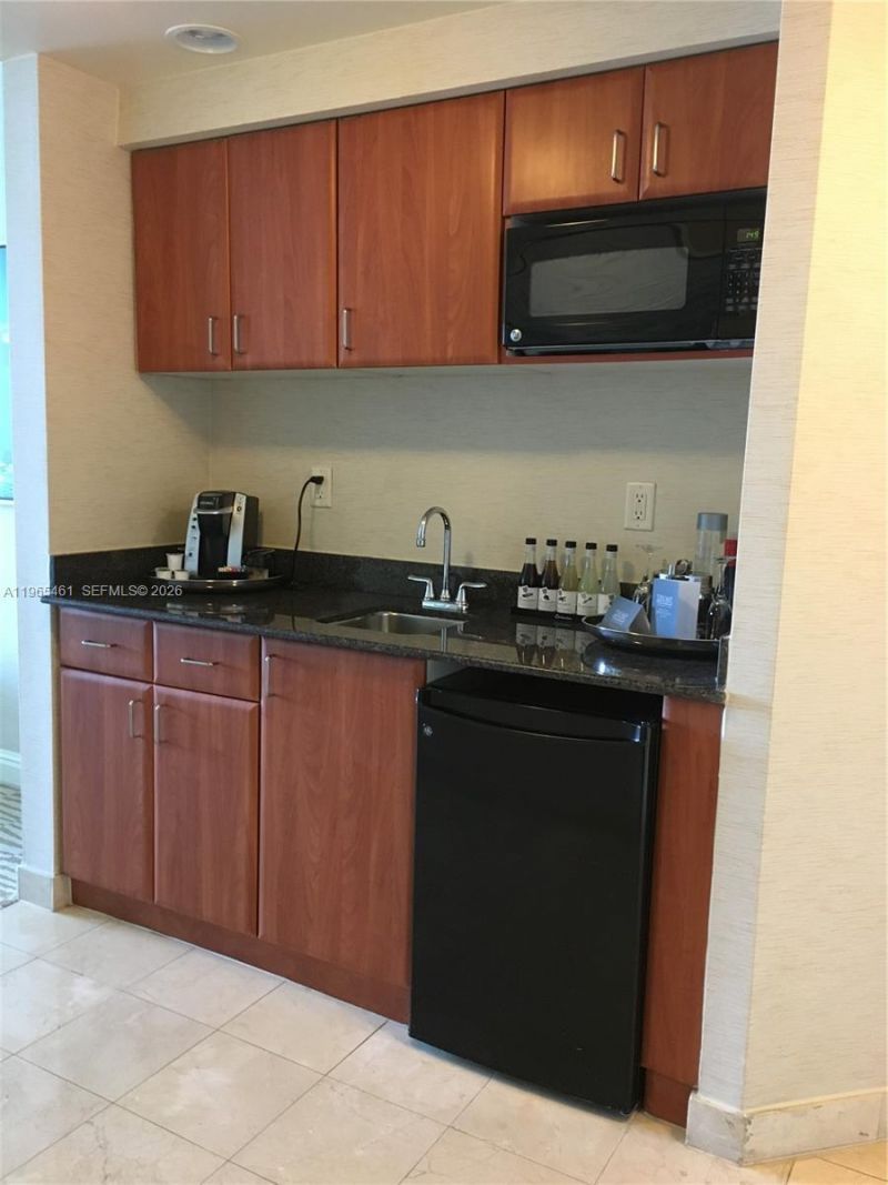 18001 Collins Ave, Unit 2706, Sunny Isles Beach, FL 33160 Photo