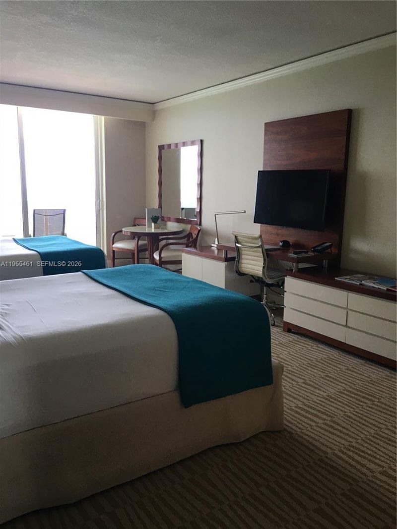 18001 Collins Ave, Unit 2706, Sunny Isles Beach, FL 33160 Photo