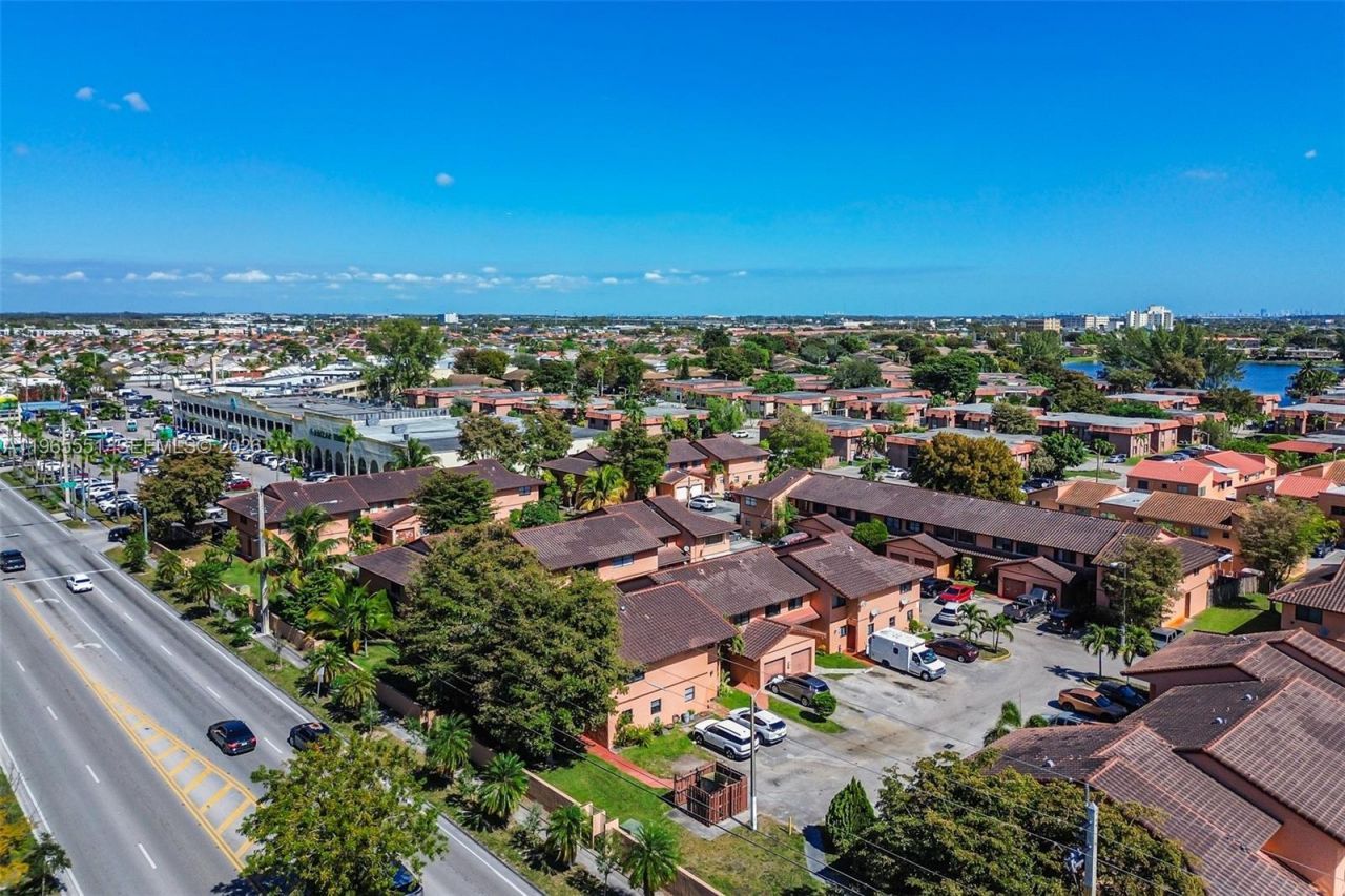 6410 W 27th Ln , Unit 101-19, Hialeah, FL 33016 Photo