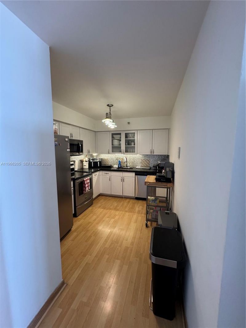 3530 Mystic Pointe Dr , Unit 3003, Aventura, FL 33180 Photo