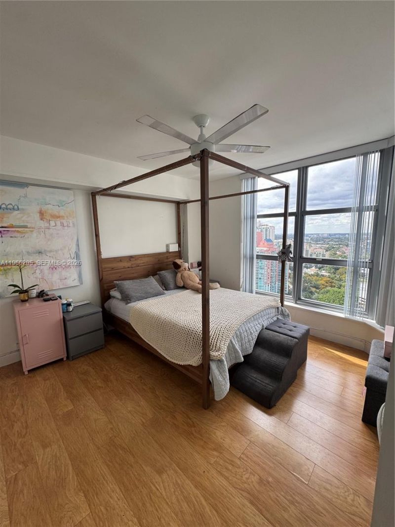 3530 Mystic Pointe Dr , Unit 3003, Aventura, FL 33180 Photo