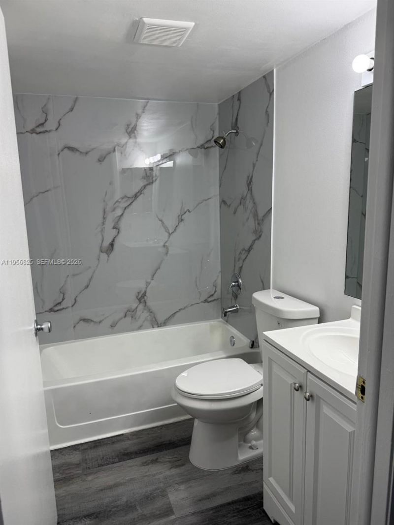 15610 SW 80th St, Unit J-102, Miami, FL 33193 Photo