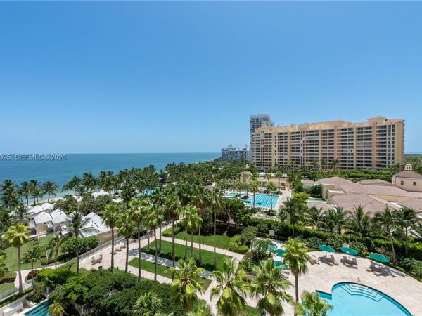 791 Crandon Blvd, Unit 507, Key Biscayne, FL 33149