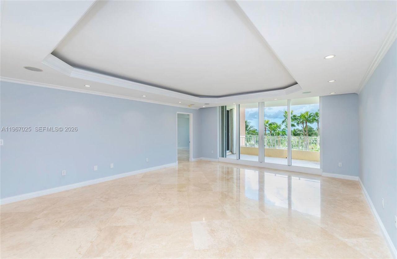 791 Crandon Blvd, Unit 507, Key Biscayne, FL 33149 Photo