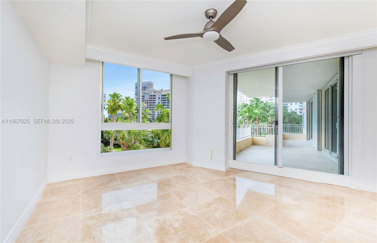 791 Crandon Blvd, Unit 507, Key Biscayne, FL 33149 Photo