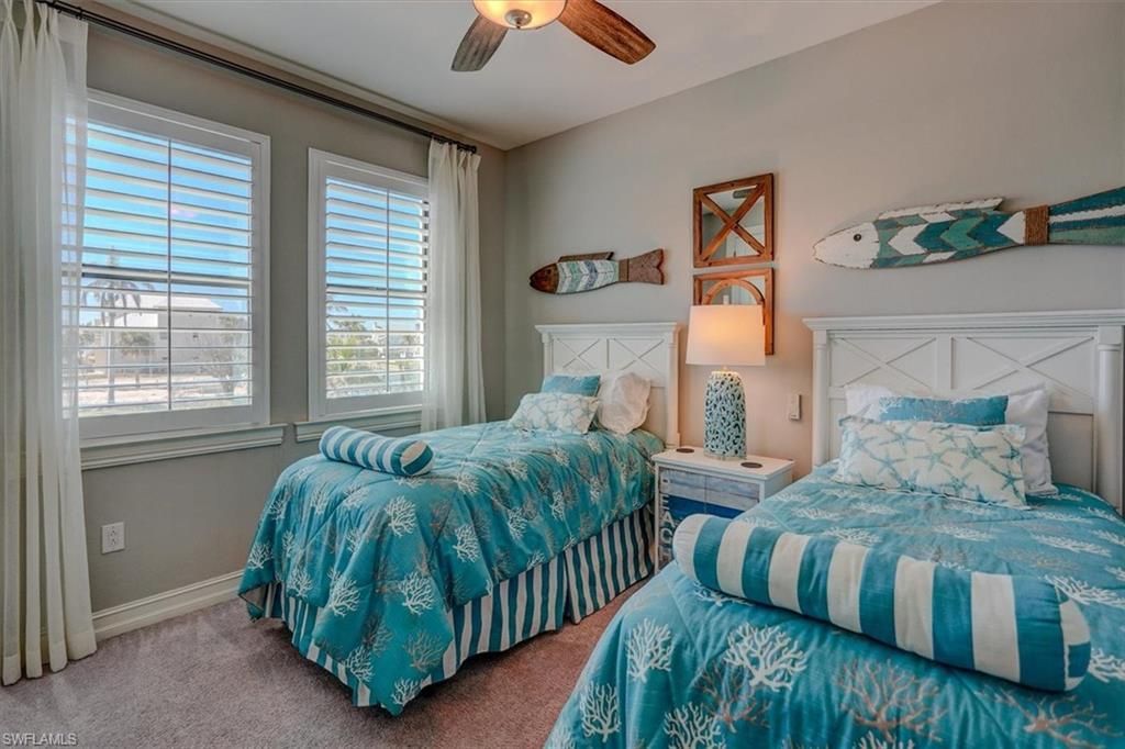 8327 Estero Blvd, Fort Myers Beach, FL 33931 Photo