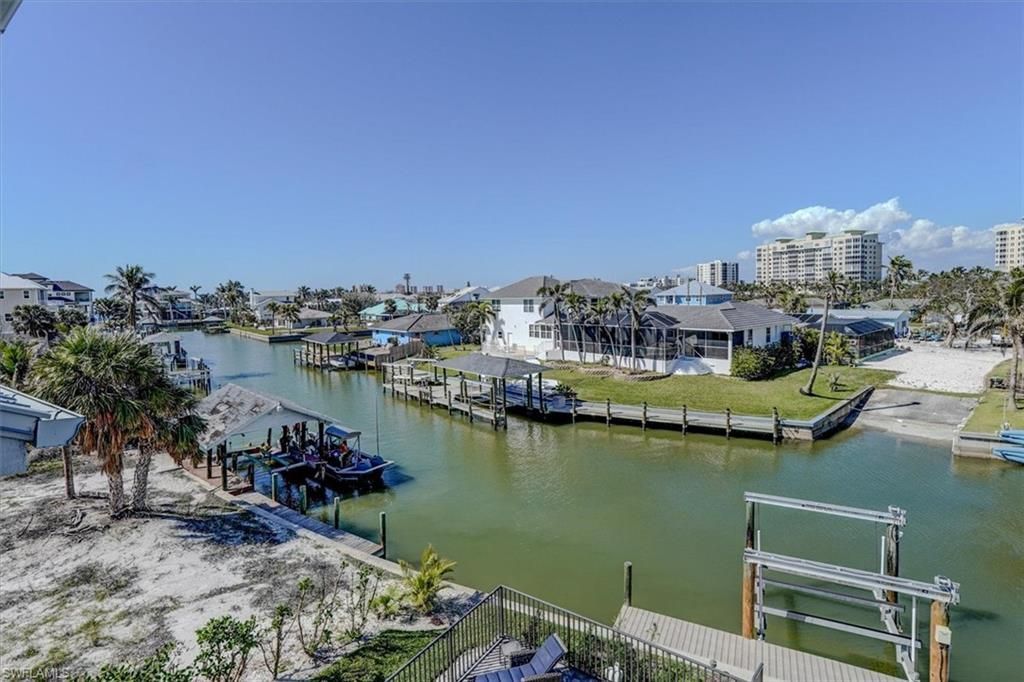 8327 Estero Blvd, Fort Myers Beach, FL 33931 Photo