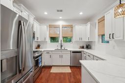 1200 Dingle Road photo 4