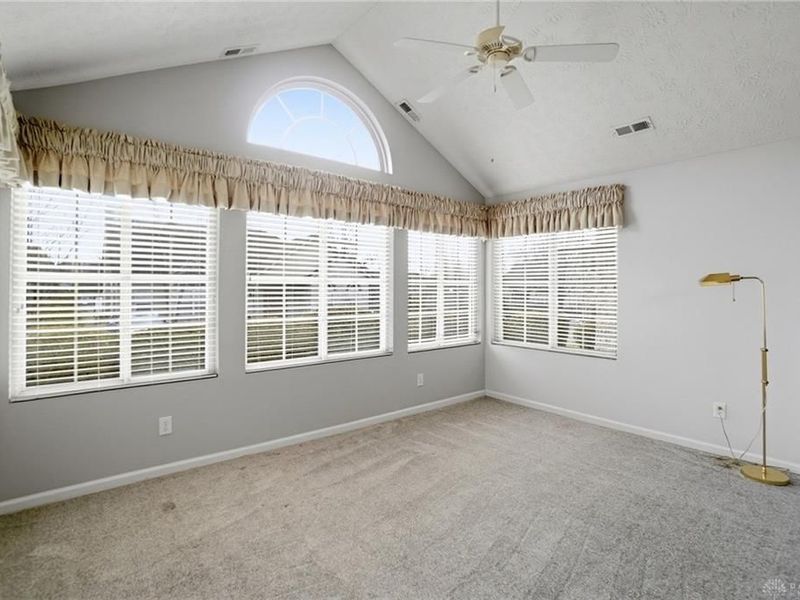 2016 Wentworth Village Drive, Bellbrook, OH 45305 Photo 12