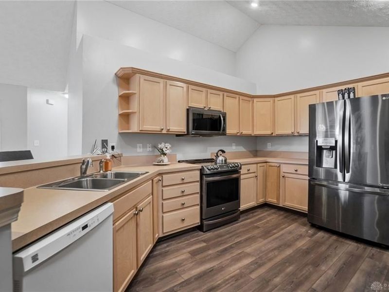 2016 Wentworth Village Drive, Bellbrook, OH 45305 Photo 19