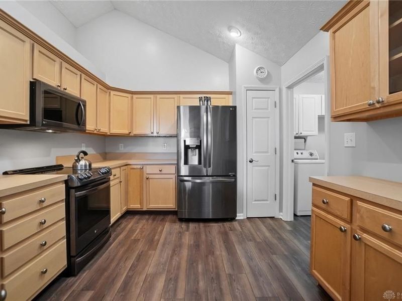 2016 Wentworth Village Drive, Bellbrook, OH 45305 Photo 20