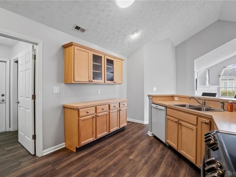 2016 Wentworth Village Drive, Bellbrook, OH 45305 Photo 23