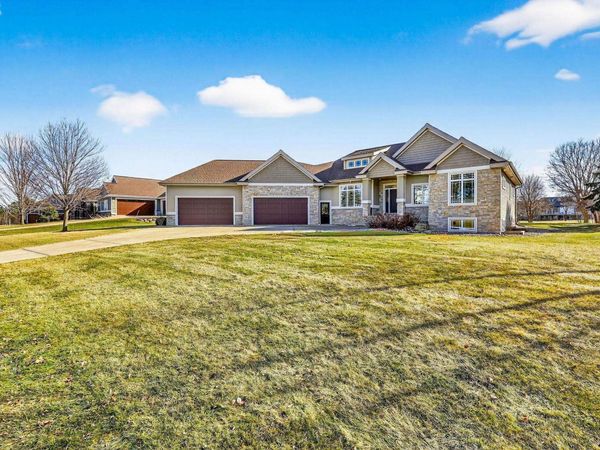 7569 Tumbledown Trail, Verona, WI 53562