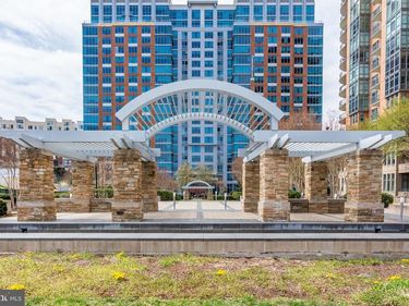 8220 CRESTWOOD HEIGHTS DRIVE , Unit 1710, MCLEAN, VA 22102